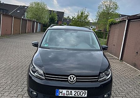 VW Touran Volkswagen 1.6 TDI