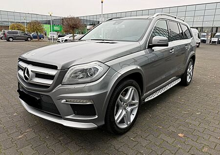 Mercedes-Benz GL 350 D AMG Line pano 7 Sitze LED 21 Zol