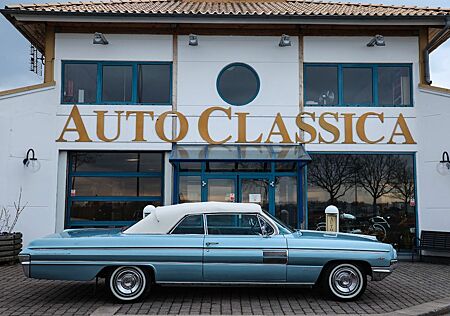 Oldsmobile Ninety-Eight Starfire 6.5 V8