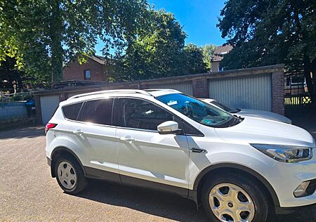 Ford Kuga 1,5 EcoBoost 4x2 110kW COOL & CONNECT C...