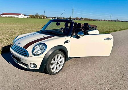 Mini Cooper Cabrio bezauberndes