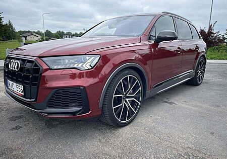 Audi SQ7 TFSI quattro tiptronic -
