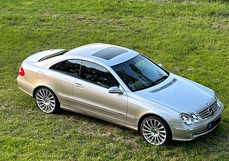 Mercedes-Benz CLK 240 Elegance !wenig Kilometer!