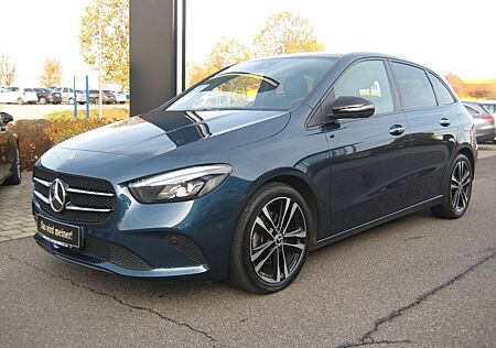 Mercedes-Benz B 200 Progressive 7G LED Navi 360° Night DISTR.
