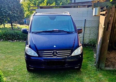 Mercedes-Benz Vito Mixto