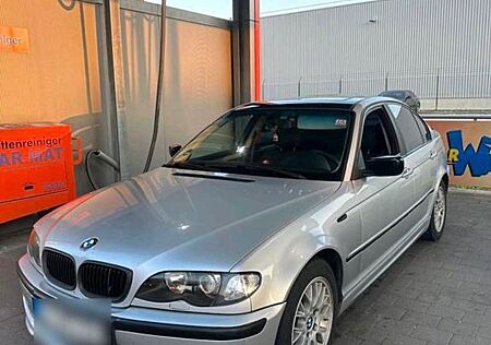 BMW 320d / HarmanKardon Sound/Bluetooth