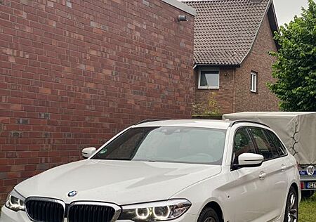 BMW 520d xDrive Touring A -