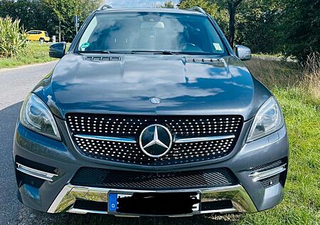 Mercedes-Benz ML 350 BlueTEC 4MATIC Edition 1 Edition 1