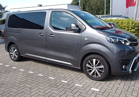 Toyota Pro Ace Proace Verso L1 Executive Standheizung Leder AHK