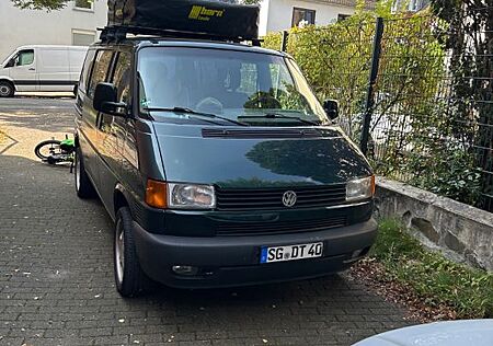 VW T4 Caravelle Volkswagen 2,5-l-Otto Standard