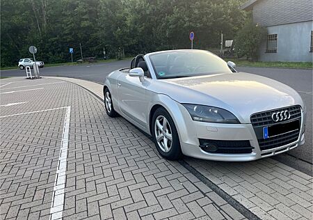 Audi TT Roadster 2.0 TFSI -