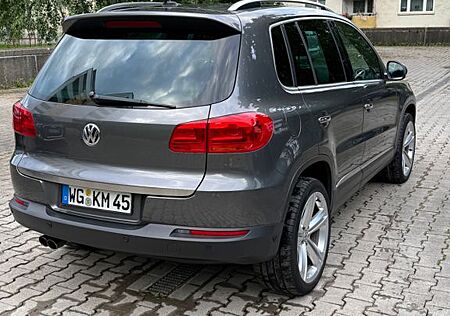 VW Tiguan Volkswagen 2.0 TDI 177PS / TÜV+Serv. NEU, StndHz,etc