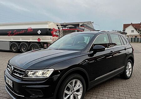 VW Tiguan Volkswagen 2.0 TDI SCR 140kW DSG 4MOTION HIGHLINE...