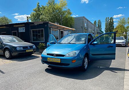 Ford Focus 1.6 Klima Gepflegt TÜV