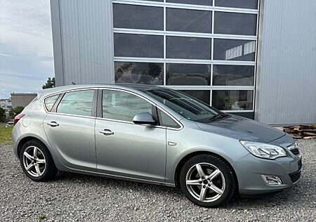Opel Astra 1.7 CDTI Cosmo *TOP AUSSTATTUNG