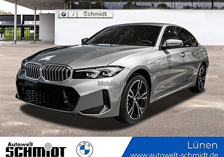 BMW 330e xDrive HYBRID M Sportpaket UPE 73.970 EUR