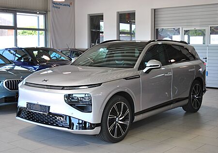 XPENG G9 405 kW AWD Performance PremiumPaket Silver Fr