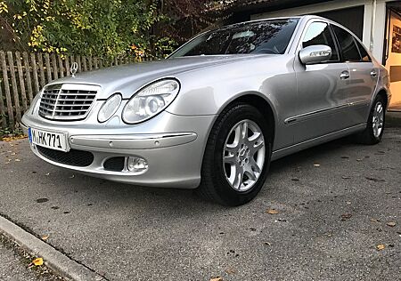 Mercedes-Benz E 320 ELEGANCE Elegance