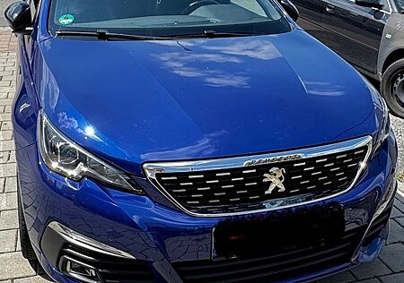 Peugeot 308 GT-Line Edition PureTech 130 GT-Line massage