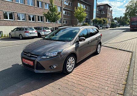 Ford Focus Turnier Titanium