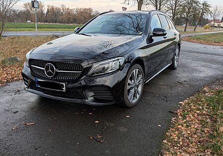 Mercedes-Benz C 300 e T Autom. -