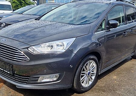 Ford Grand C-Max Titanium