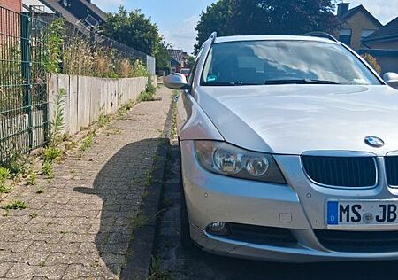 BMW 318 Gran Turismo