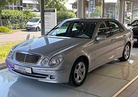 Mercedes-Benz E 280 AVANTG*TÜV NEU*LEDER*NAVI*AIRMATIC*STANDHZ