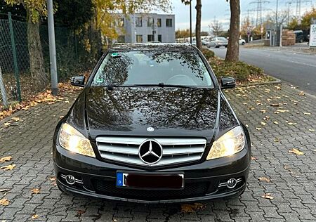Mercedes-Benz C 180 C -Klasse Lim. CGI BlueEfficiency