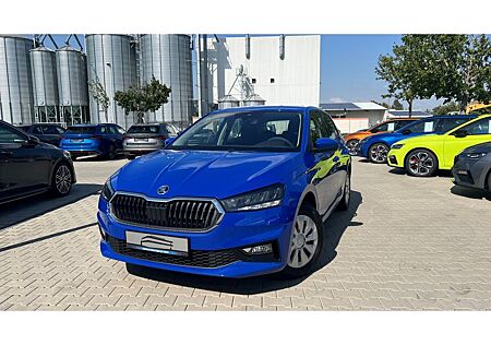 Skoda Fabia Essence 1.0 Berganfahr PDC LED Klima DAB+