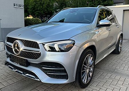 Mercedes-Benz GLE 300 d 4Matic /AMG - PAKET/PANORAMA-DACH*