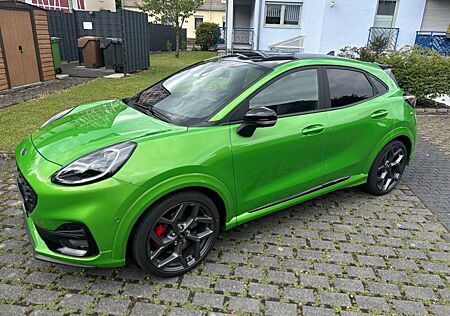 Ford Puma 1,5 l EcoBoost ST X Furious Grün AHK