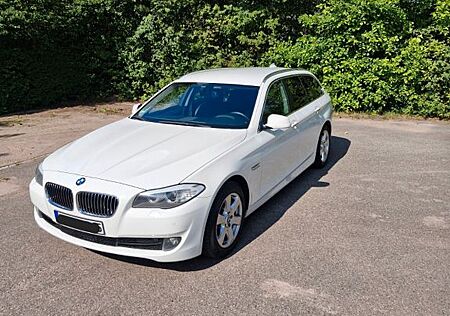 BMW 530d xDrive Touring -