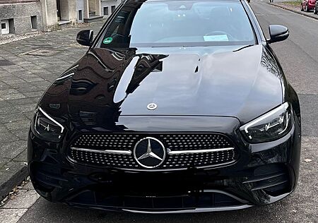 Mercedes-Benz E 200 T Autom. AMG, Burmester,Mbux uvm