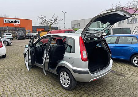 Ford Fusion Ambiente 1HD 60.000 km tel:+491727199990