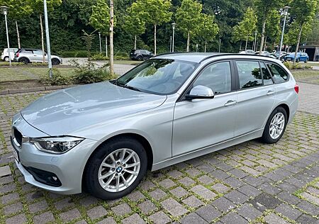 BMW 318d Touring -