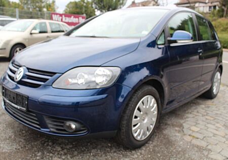 VW Golf Plus Volkswagen V Tour