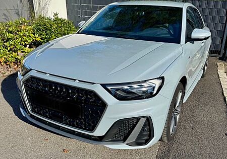 Audi A1 35 TFSI S tronic S line Sportback S line