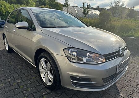VW Golf Volkswagen VII 1,2 TSILim. Comfortline-nur 84000 km