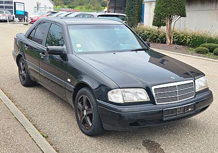 Mercedes-Benz C 180 CLASSIC