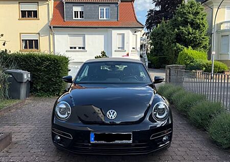 VW Beetle Volkswagen R-Line Cabrio, Sammlerstück!