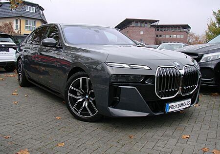 BMW 740 xDrive M Sport ACC SkyLounge Standheizung