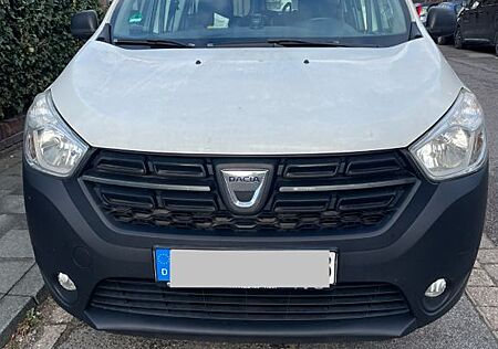 Dacia Dokker 1.6 SCe 100 Essential Essential