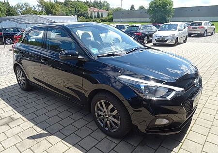 Hyundai i20 Select 1.Hand/4-Türig/Tüv Neu