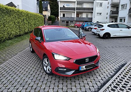 Seat Leon 1.5 eTSI ACT 110kW FR DSG