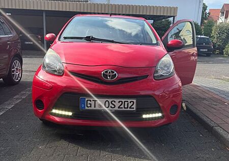 Toyota Aygo (X) Aygo (X) 1,0-l-VVT-i -