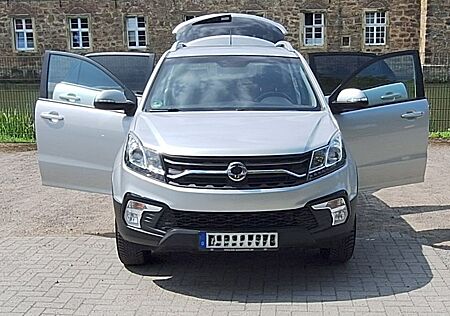 SsangYong Korando 2.0 e-XGi 200 Crystal 2WD Crystal