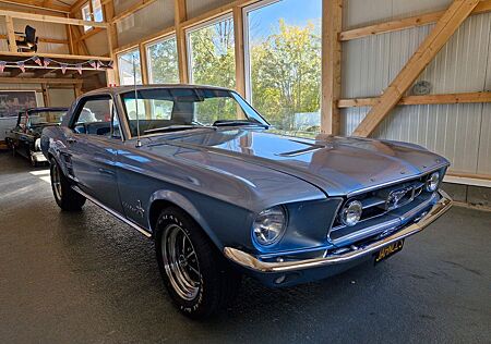 Ford Mustang 4,7 Liter V8 C-Code TÜV/H neu BKV Servo