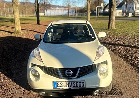 Nissan Juke 1.6 DIG-T Tekna 4x4 CVT-M6 Tekna