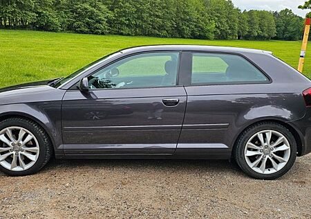 Audi A3 1.4 TFSI S tronic Ambition Ambition